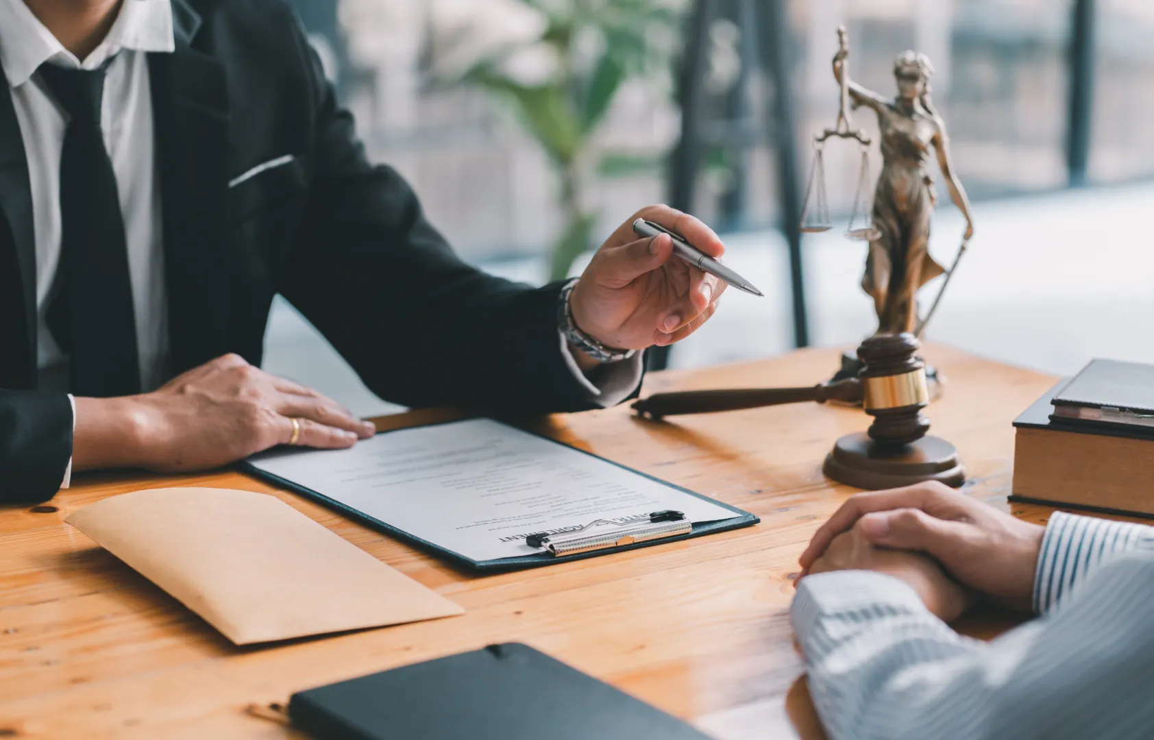 what does homeowners insurance cover